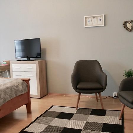 Szabadság Apartman Pécs Extérieur photo