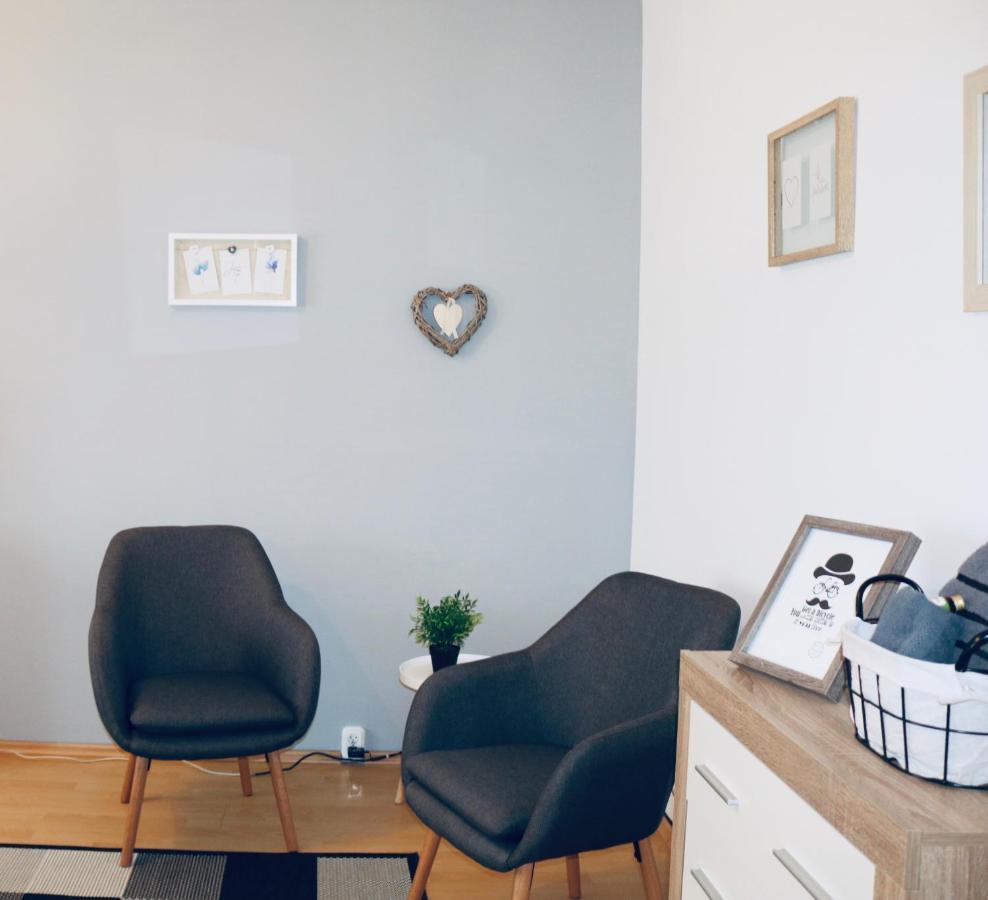 Szabadság Apartman Pécs Extérieur photo