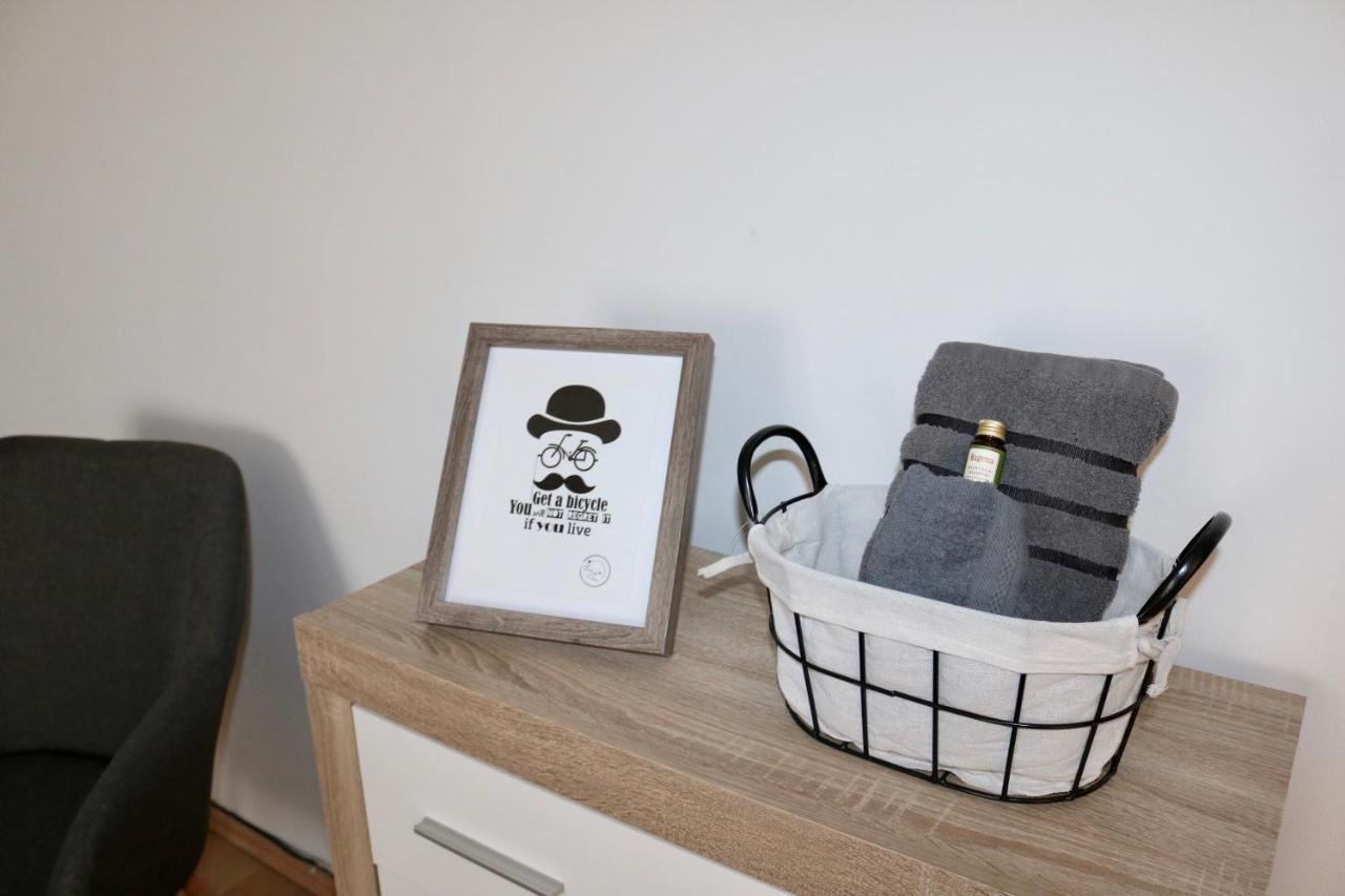 Szabadság Apartman Pécs Extérieur photo
