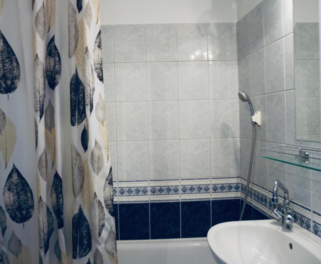 Szabadság Apartman Pécs Extérieur photo